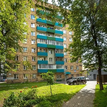 In The Center Of On Romanovskay Sloboda St *